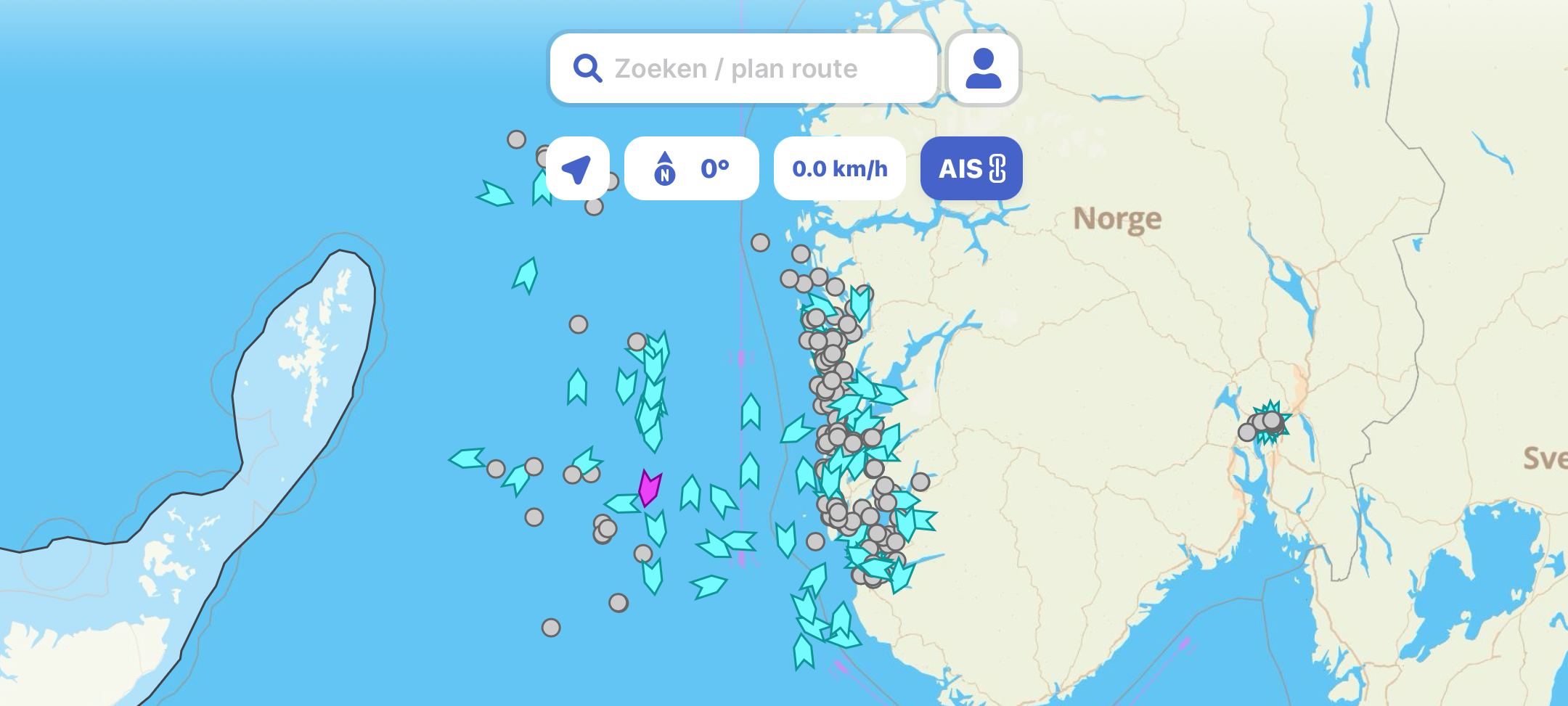 Scheepvaart voor de kust van Noorwegen in onze app.